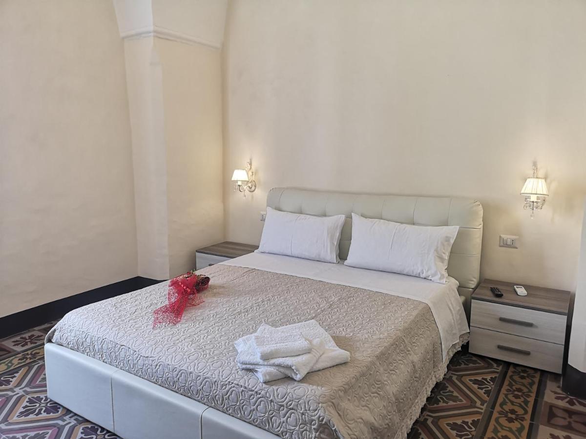 B & B San Giovanni 9 Gallipoli Buitenkant foto